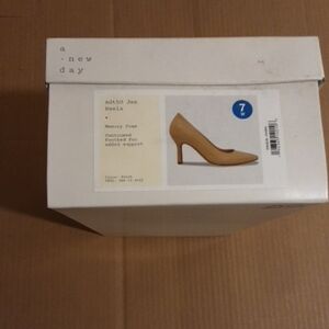 A New Day Women's Tan Heels